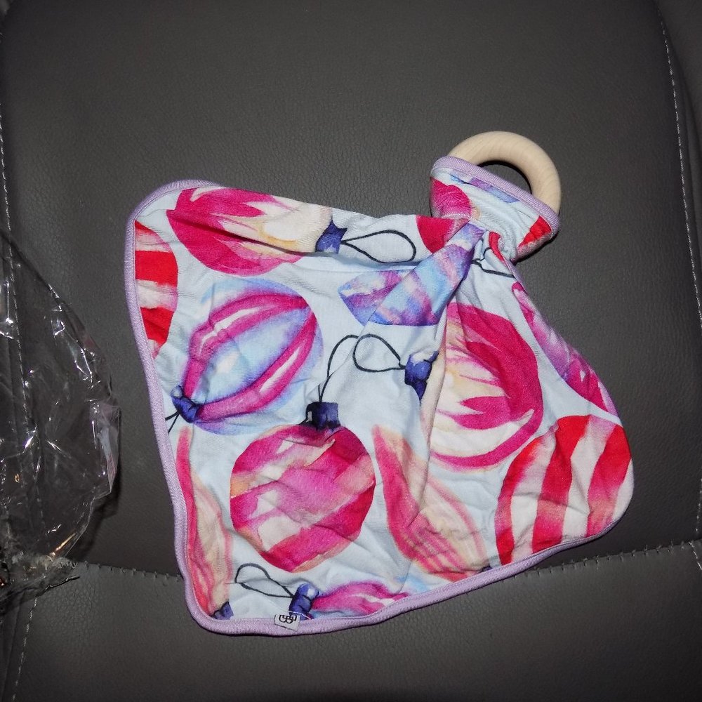 LITTLE BUM BUMS ALL THE JINGLES LADIES LOVEY NEW